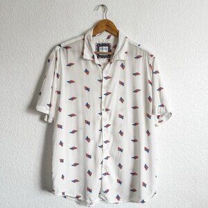Denim & Flower Ricky Singh Men's L USA Flag  Button Down Short Sleeve Shirt
